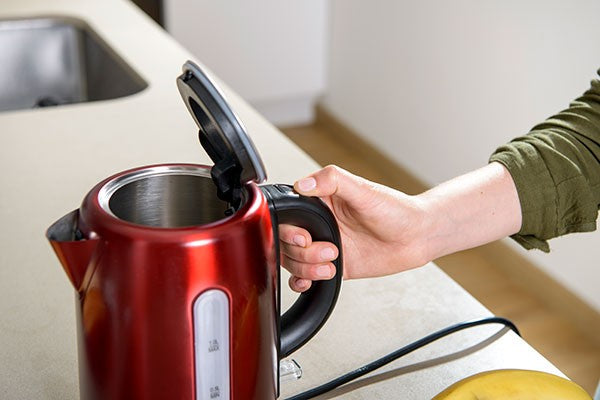 Solac stillo kettle red - 2200W